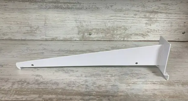 Ganchos para display de parrilla plástica.